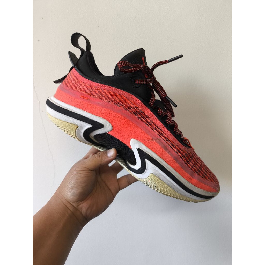 Sepatu Basket Second Air Jordan 36 low Infrared ori sz 45