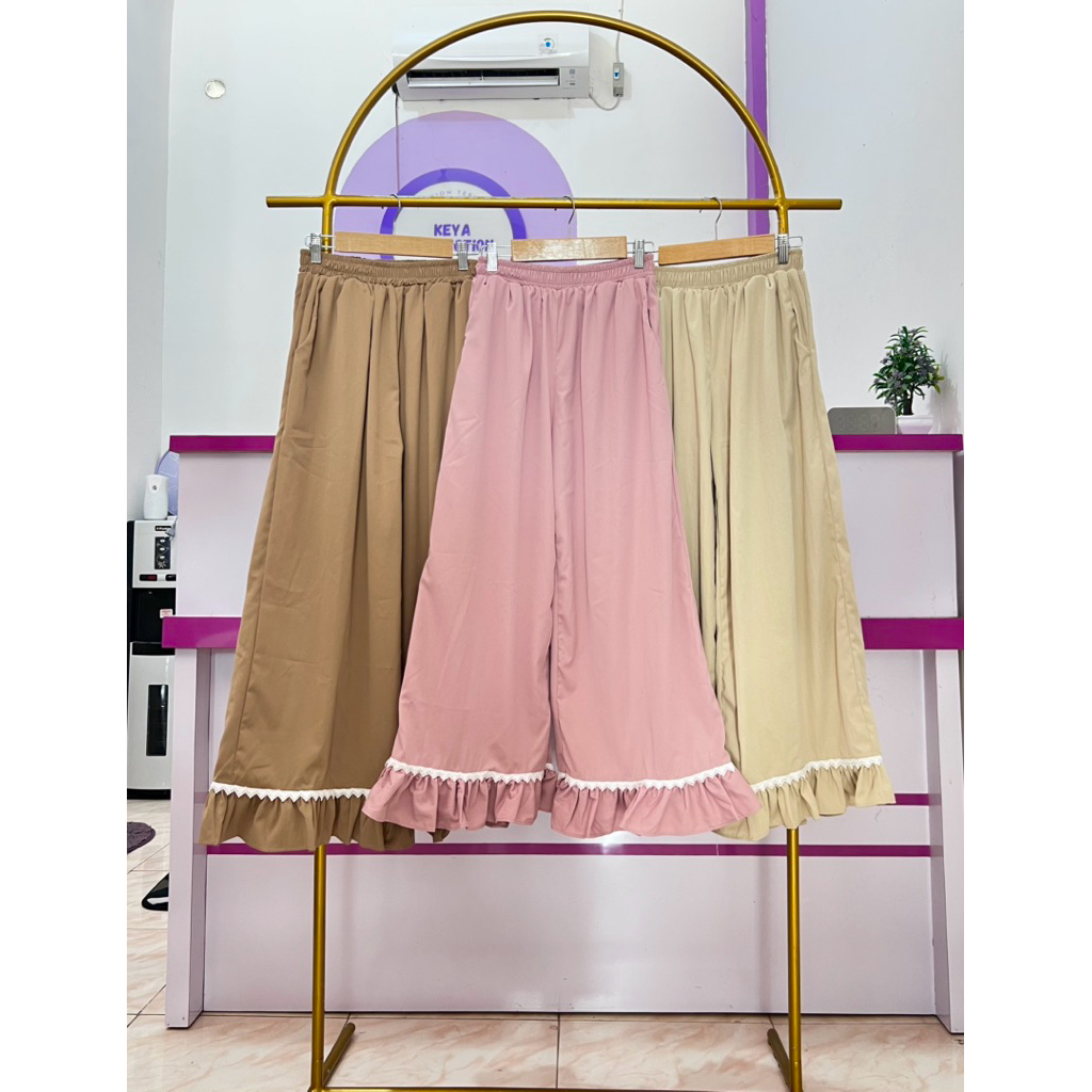 CELANA KATUN RENDA IMPORT/CELANA KULOT RENDA IMPORT
