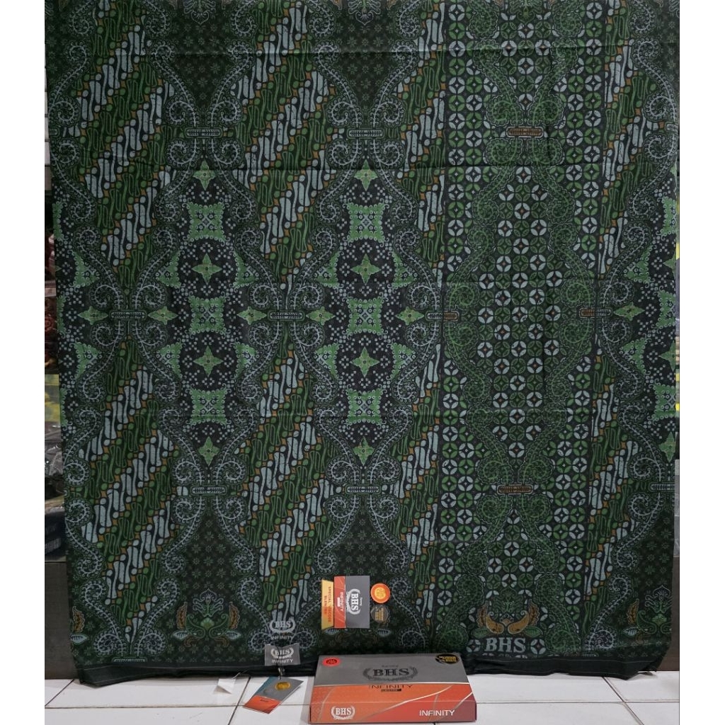 SARUNG BHS INFINITY CBA / BATIK SILVER