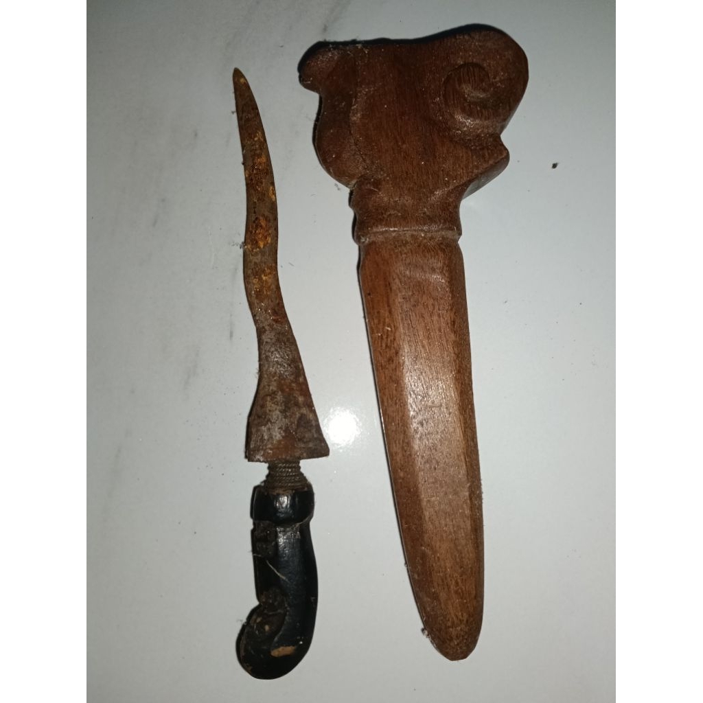 Keris Jangkung Cirebon