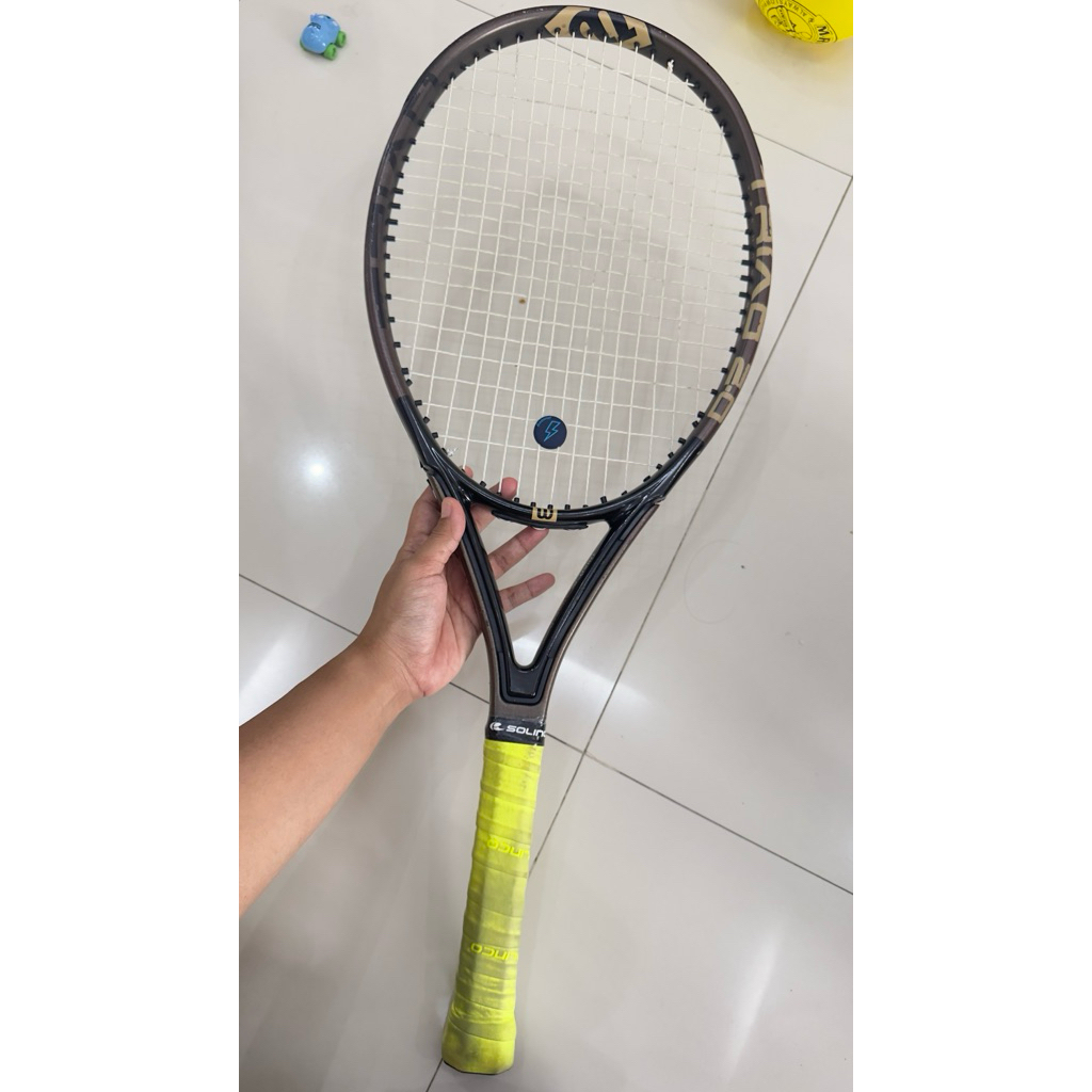 preloved raket tenis wilson triad