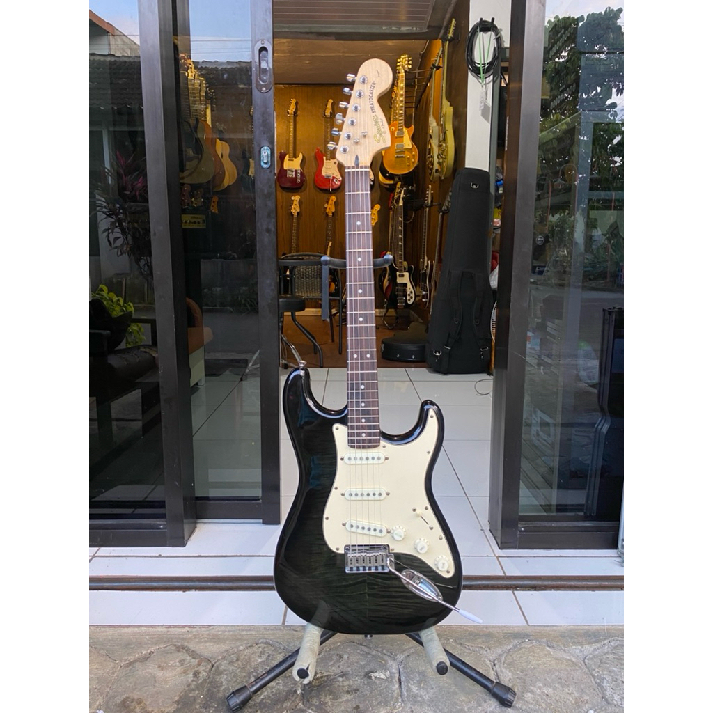 Gitar Squier Stratocaster Standard Series FMT Original