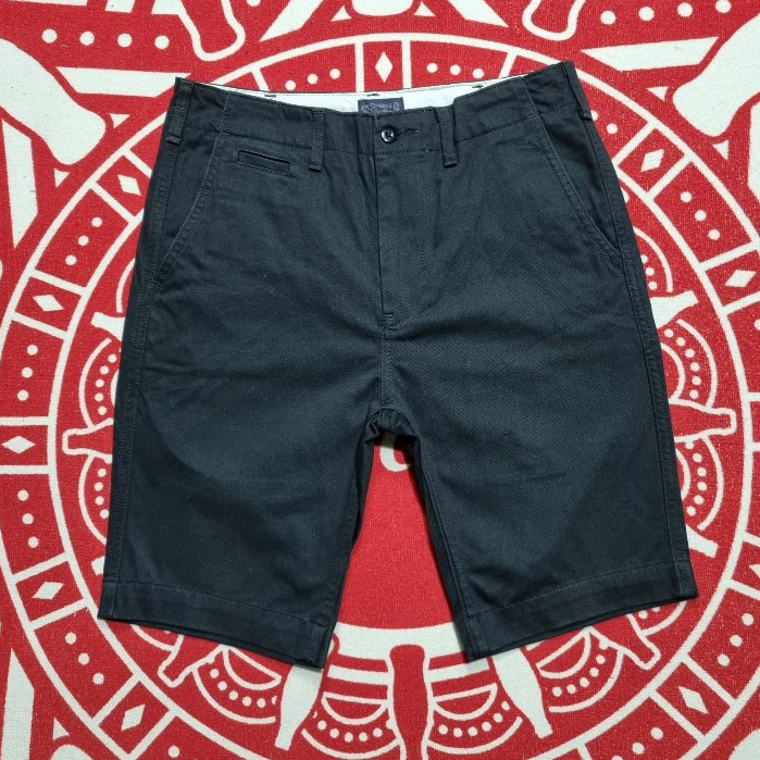 Chinos short pants not 501 hitam pekat