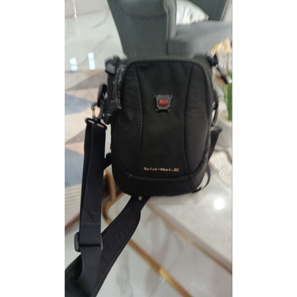 tas kamera eiger quick shot 02 original second