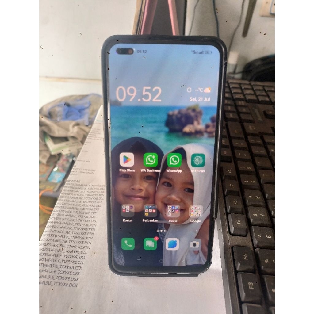 Mesin, LCD dan Kamera Oppo Reno 4