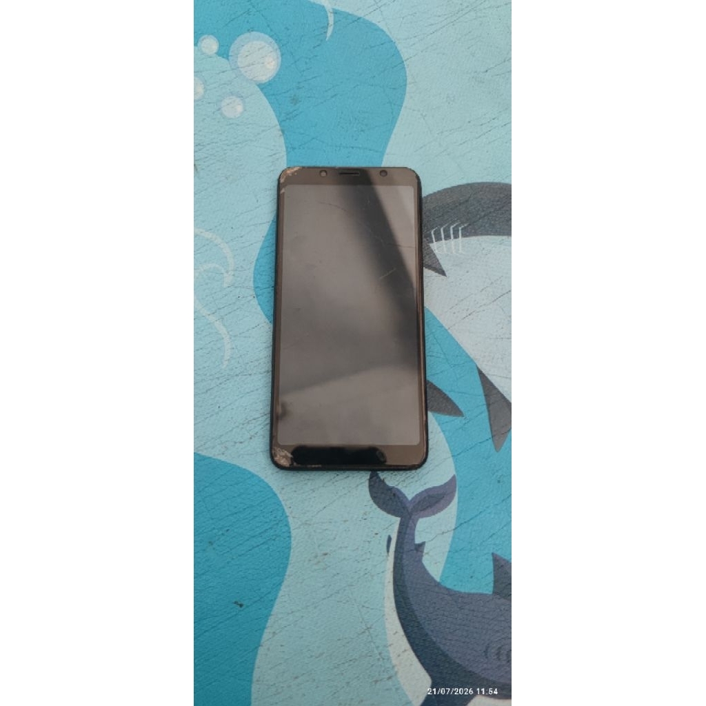 LCD + FRAME BONUS BACKDOOR REDMI 7A MINUS TS PECAH masih berfunsi