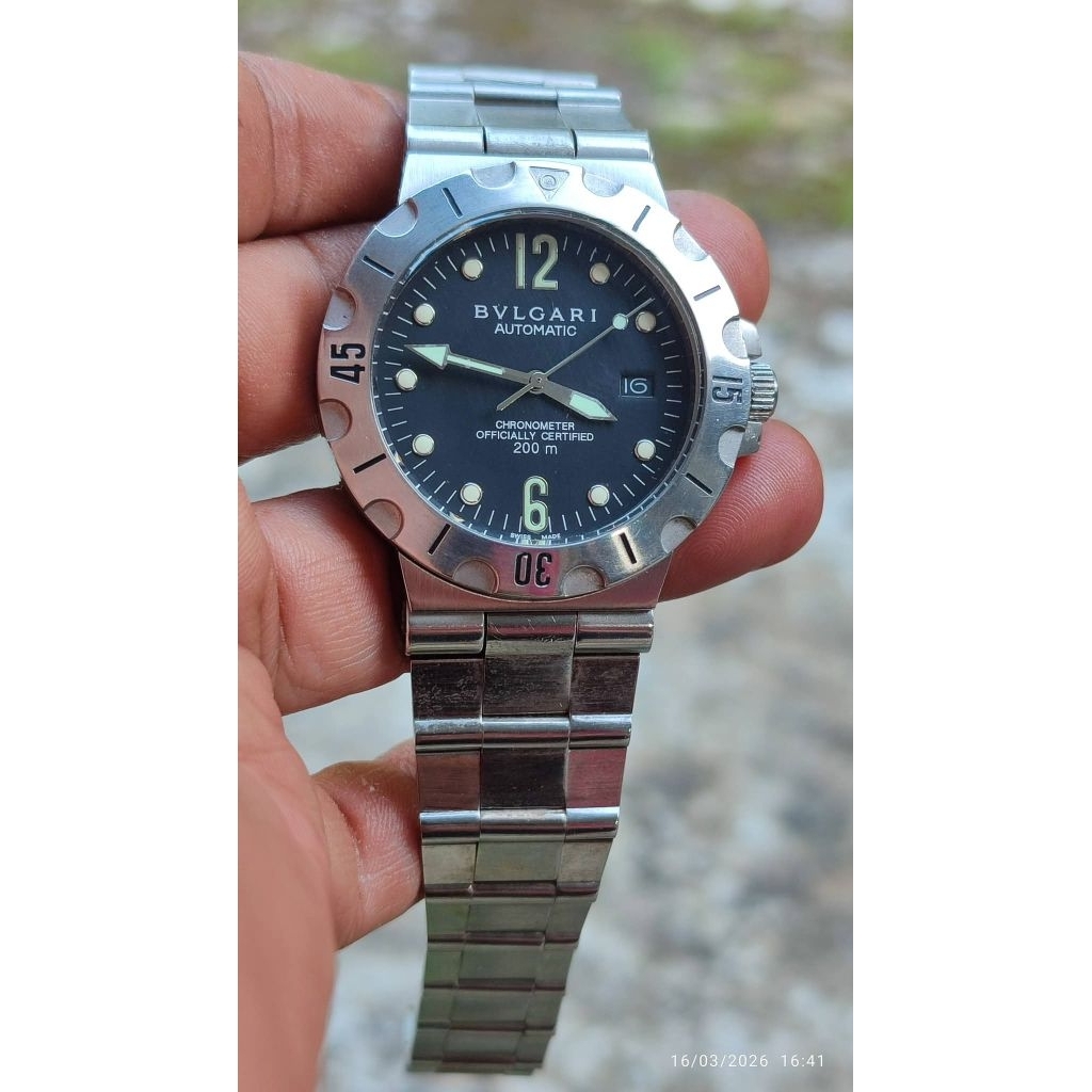 jam tangan Bulgari officially automatic