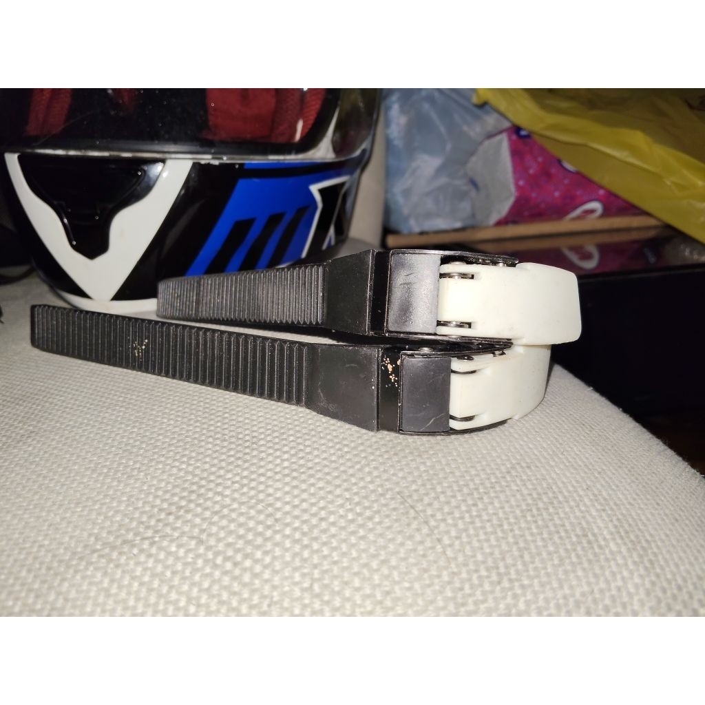 SPAREPART BUCKLE DAN STRAP PENGUNCI SEPATU RODA UNIVERSAL Buckle strap sepasang