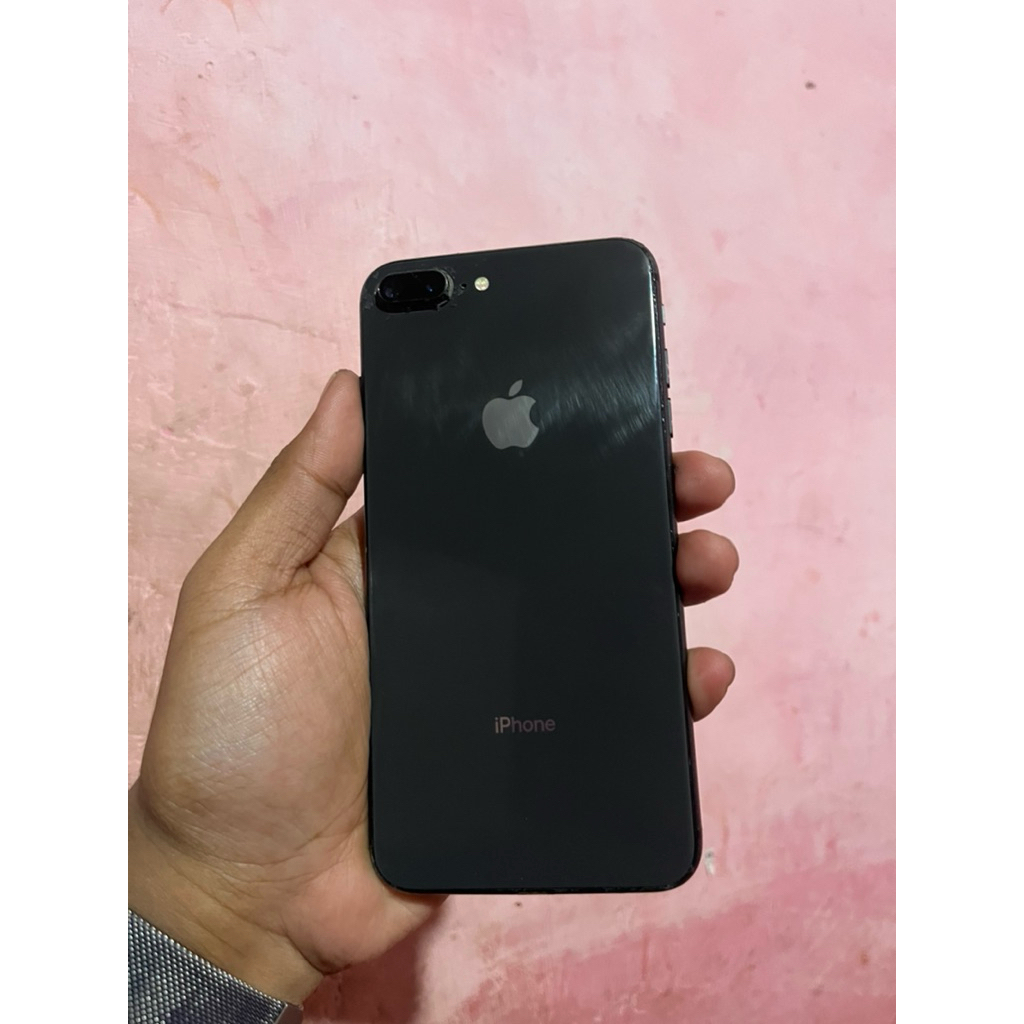 Apple iphone 8 Plus 64Gb