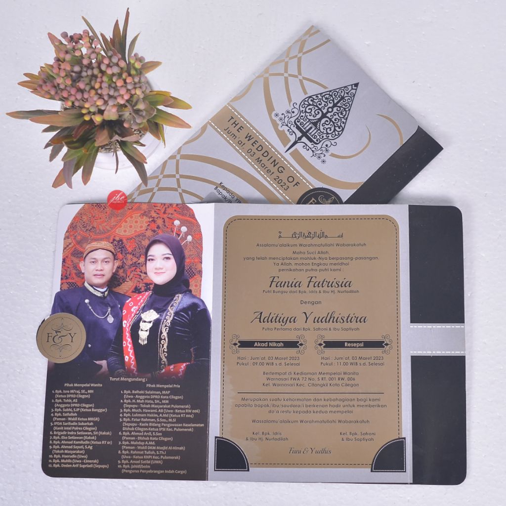 Undangan Pernikahan Portrait Rounded Set | Art Carton | Custom Elegan