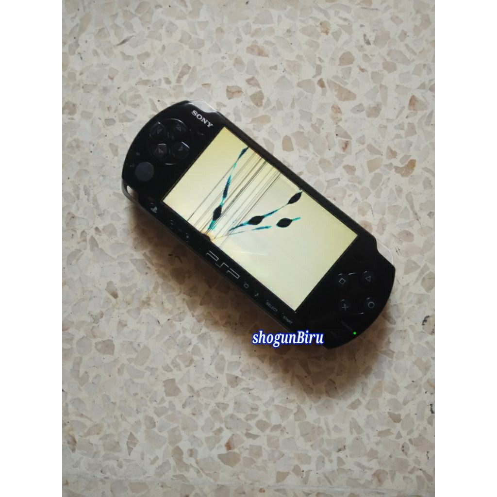 psp sony psp seri 3006 ada minus nya