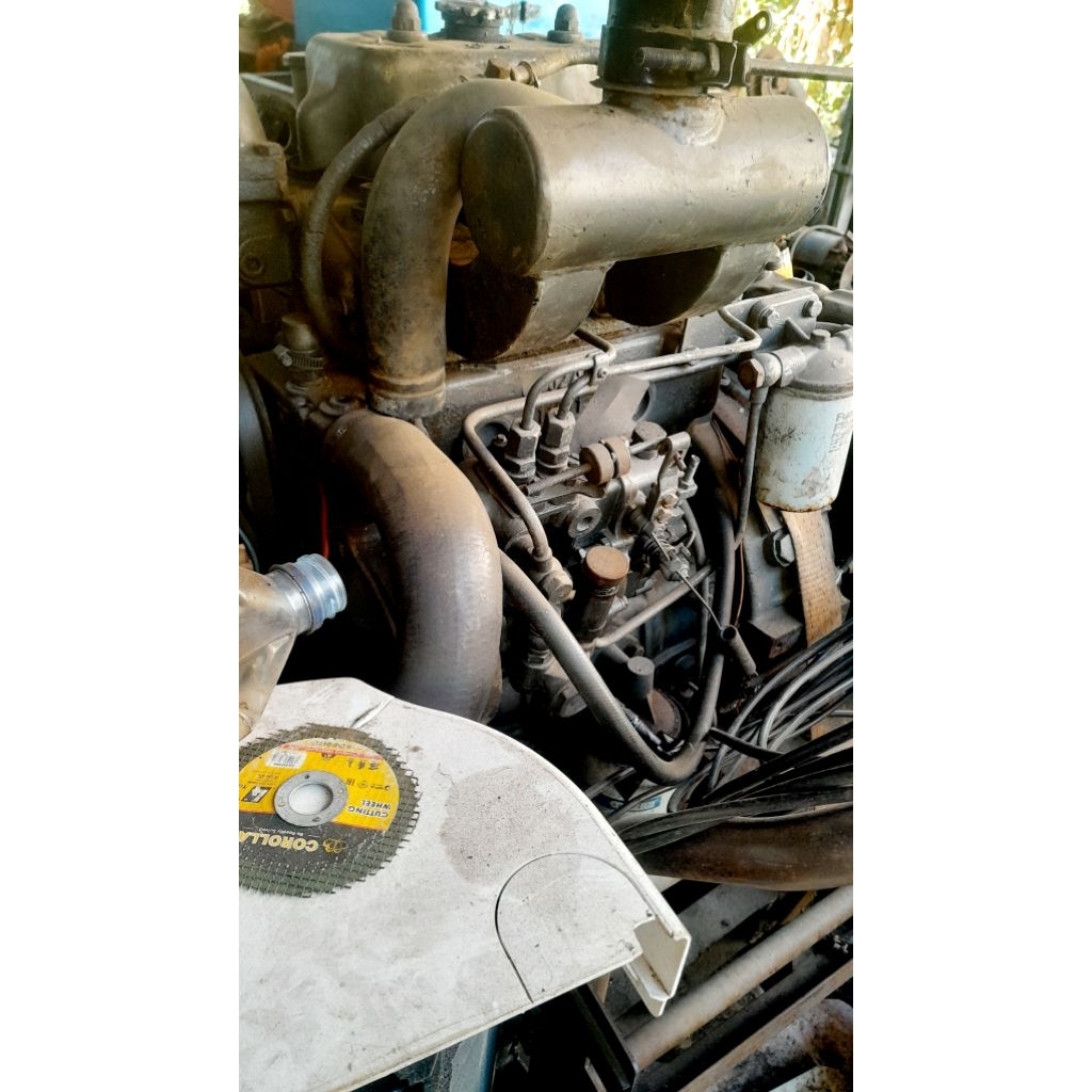 mesin 2silinder merek morris