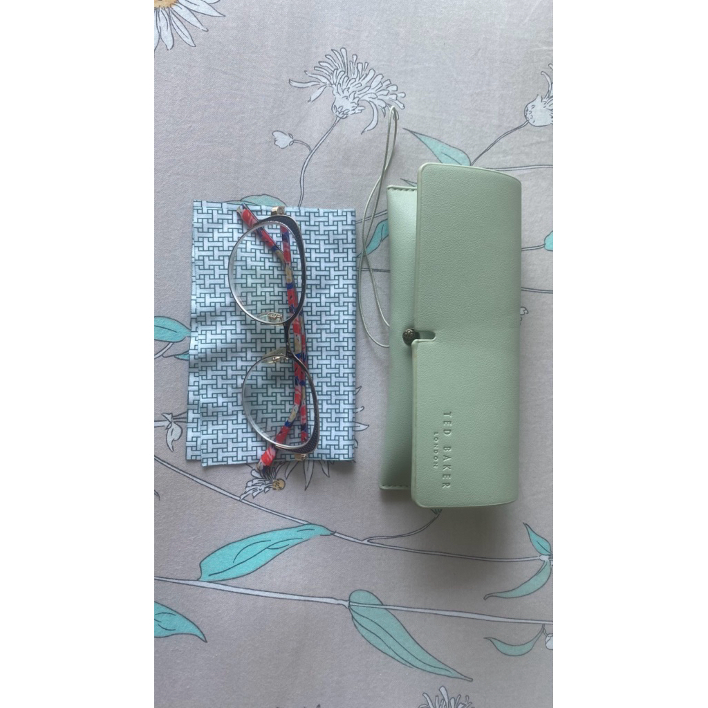 Frame kacamata wanita Ted Baker