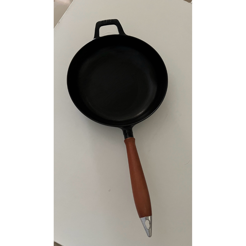 staub pan