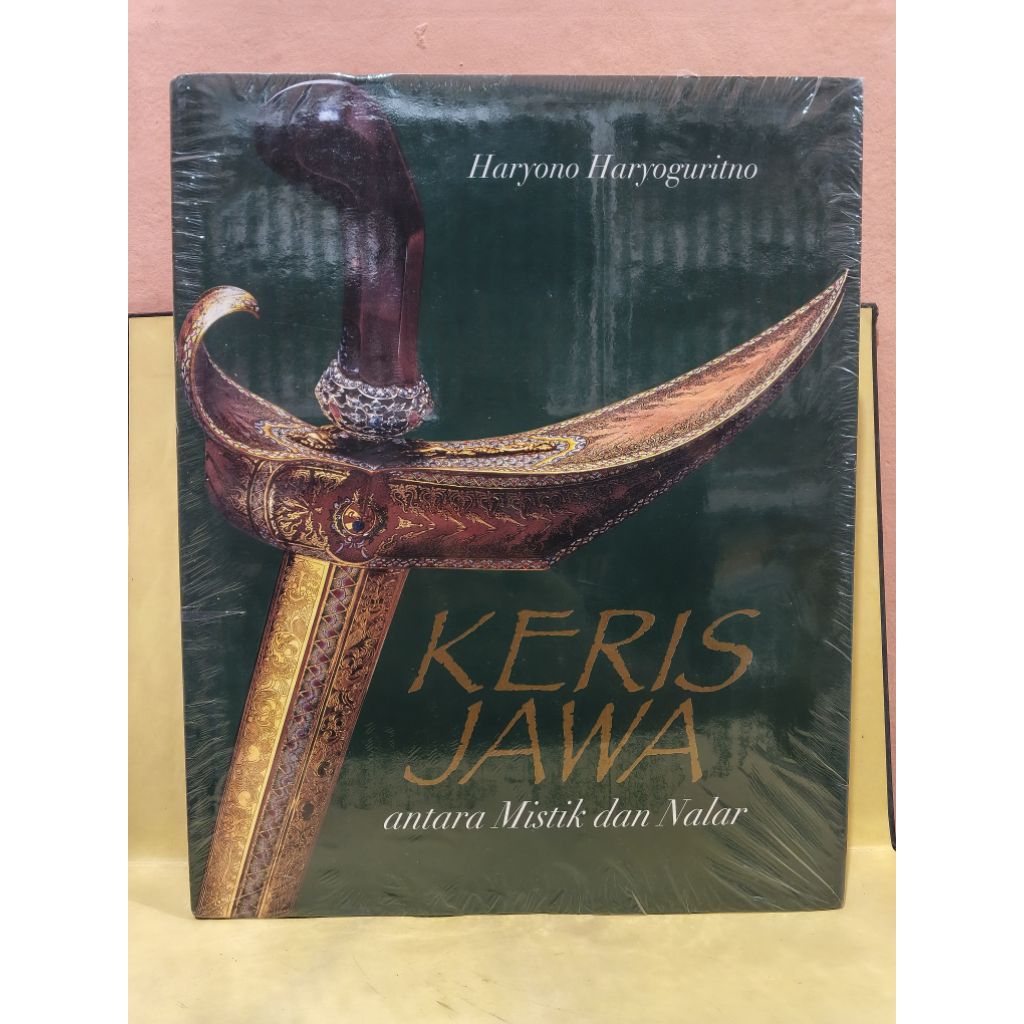 Keris Jawa antara mistik dan laran by Haryono haryoguritno