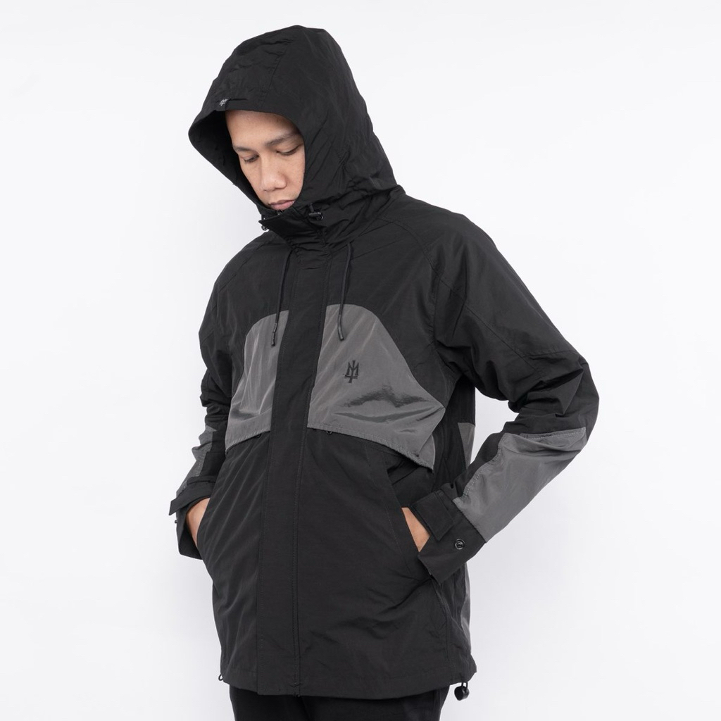 Maternal Disaster Jackets Piret
