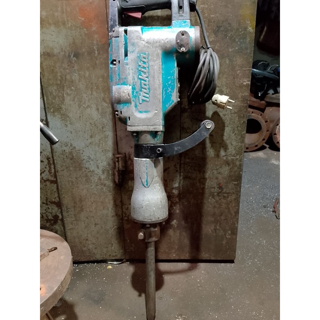 jack hammer makita 1306 b 3 k 4 s