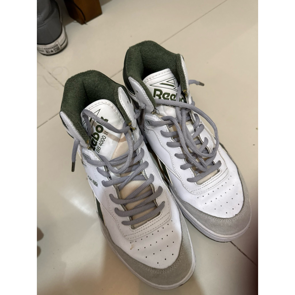 Sepatu Rebook second size 40 Second Milik Pribadi