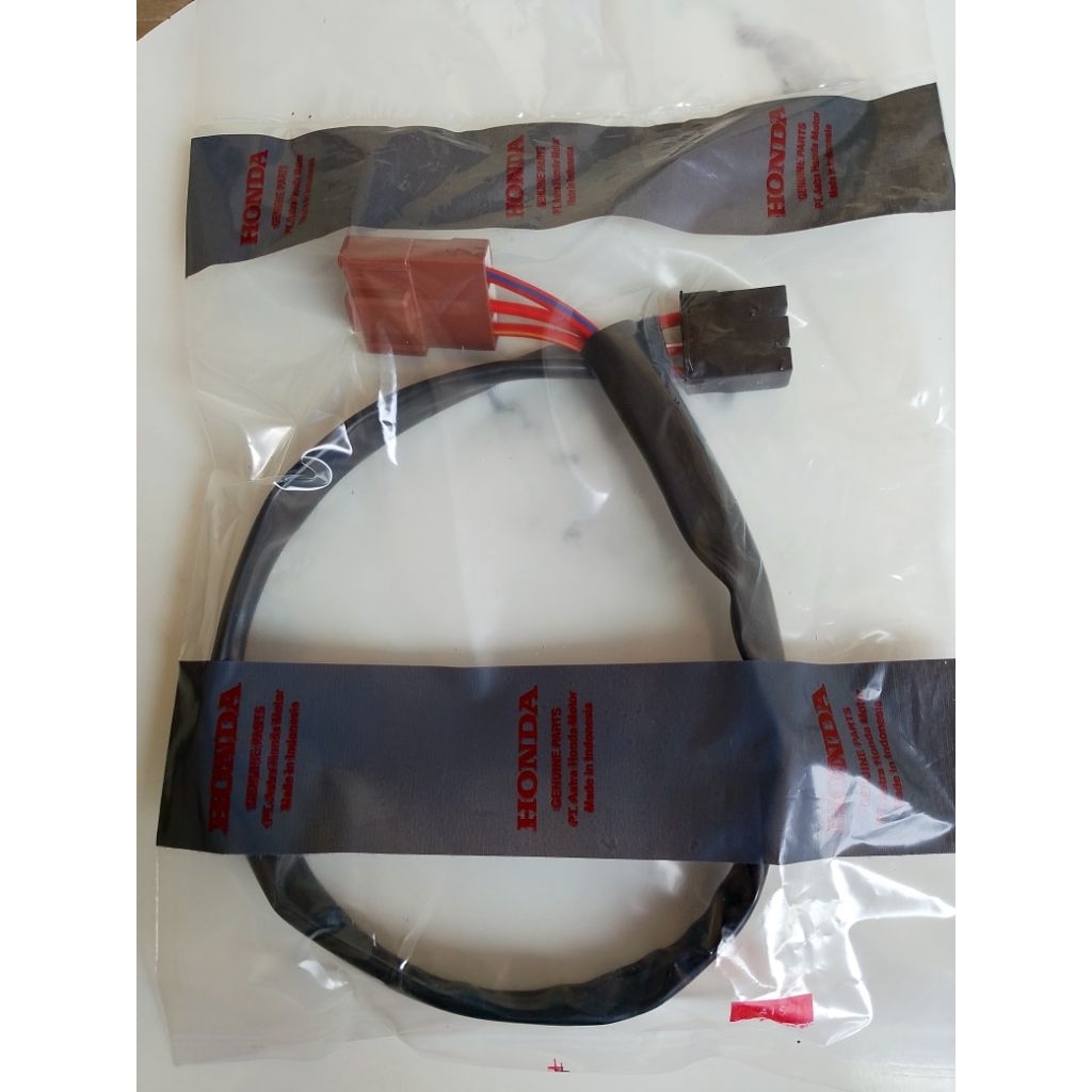kabel soket ECU motor Honda PCX