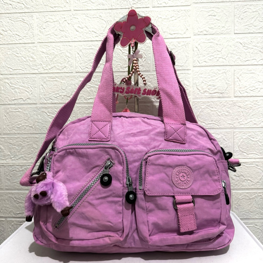tas sling bag kipling. tas selempang nilon kipling. Tas prelop. lilac