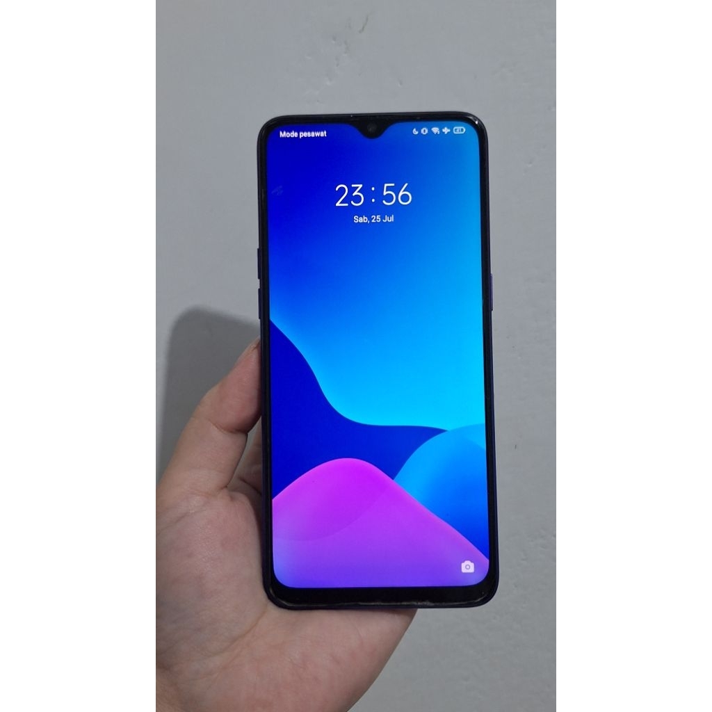 SECOND Hp REALME 5pro ( FREE ANTIGORES Terpasang /CHARGER)