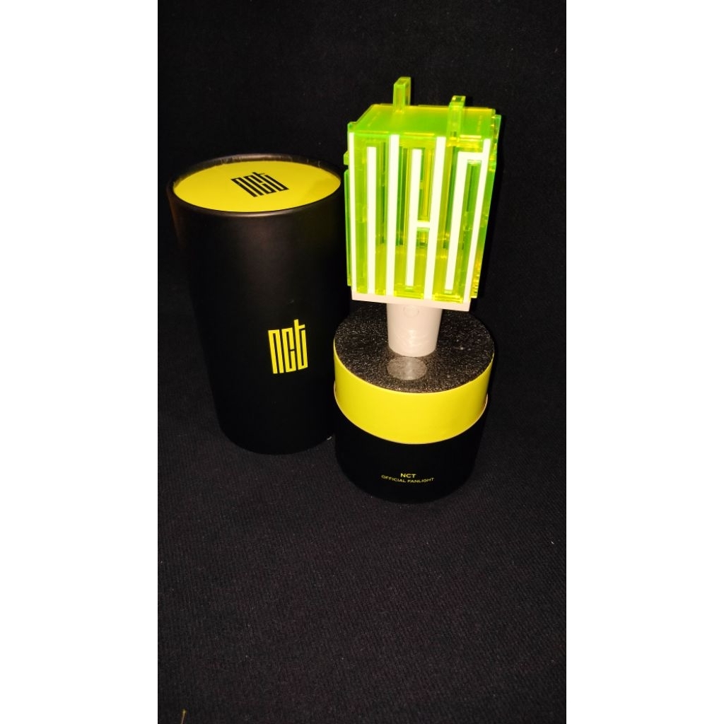 NCT - Official lightstick NCT VER 1 [PRELOVED]