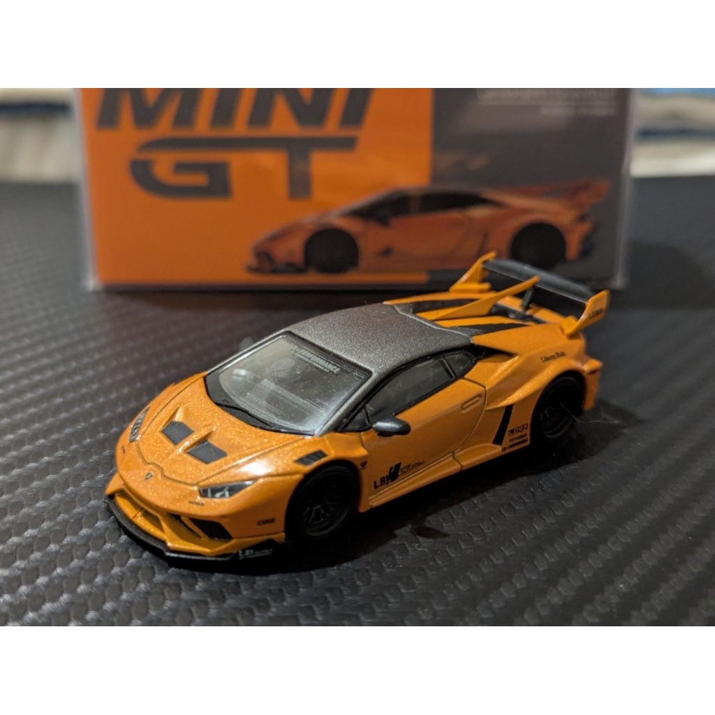 Mini GT Lamborghini Huracan GT LBWK Arancio Borealis