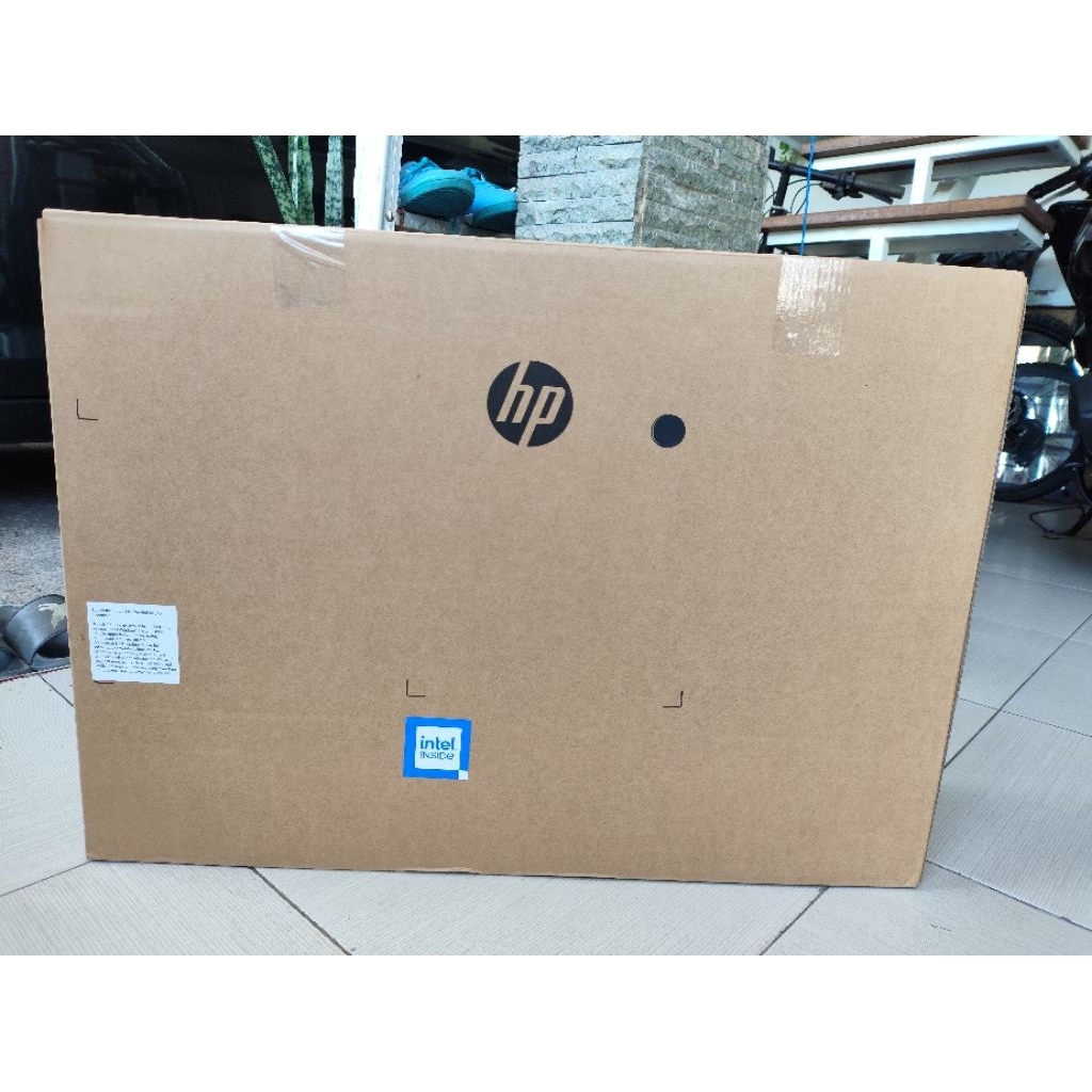 All in One PC HP DESKTOP AIO ProONE 240 G10 | i5-1334U 8GB 512GB SSD Win11 23.8" Black