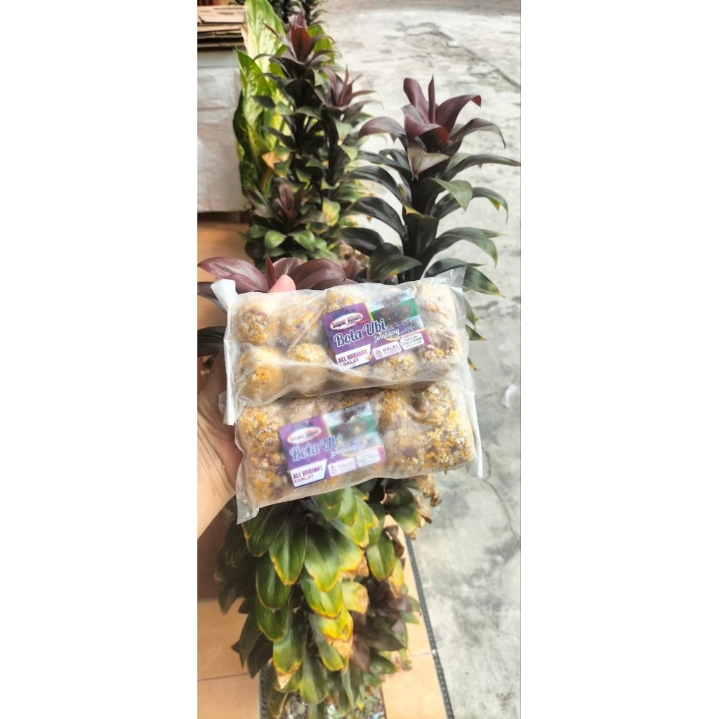 bola ubi coklat