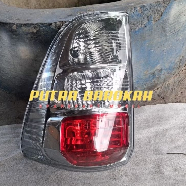 Stoplamp/Lampu belakang Daihatsu Terios Rush 2010-2014 Original