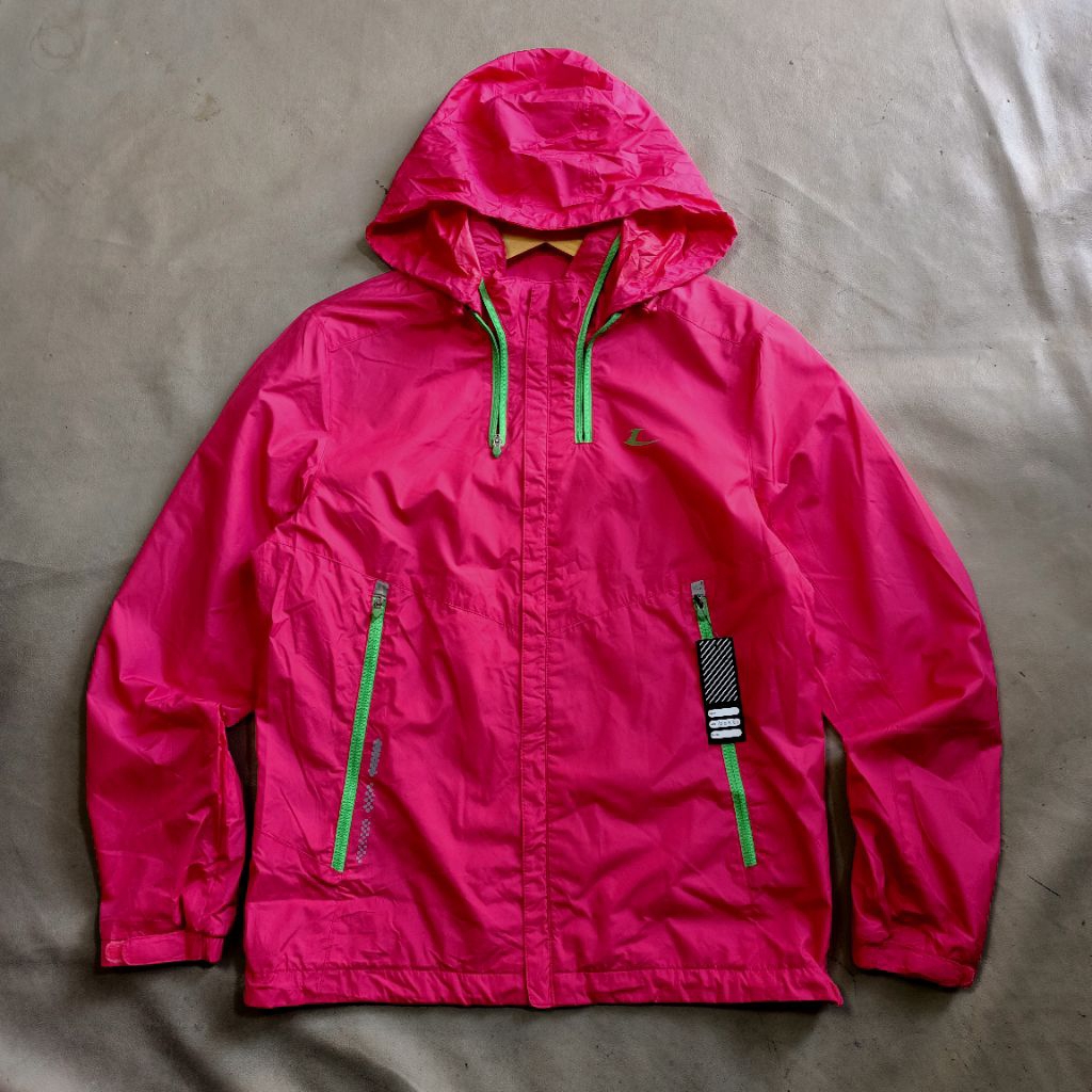 jaket outdoor windbreaker lecaf used verygood