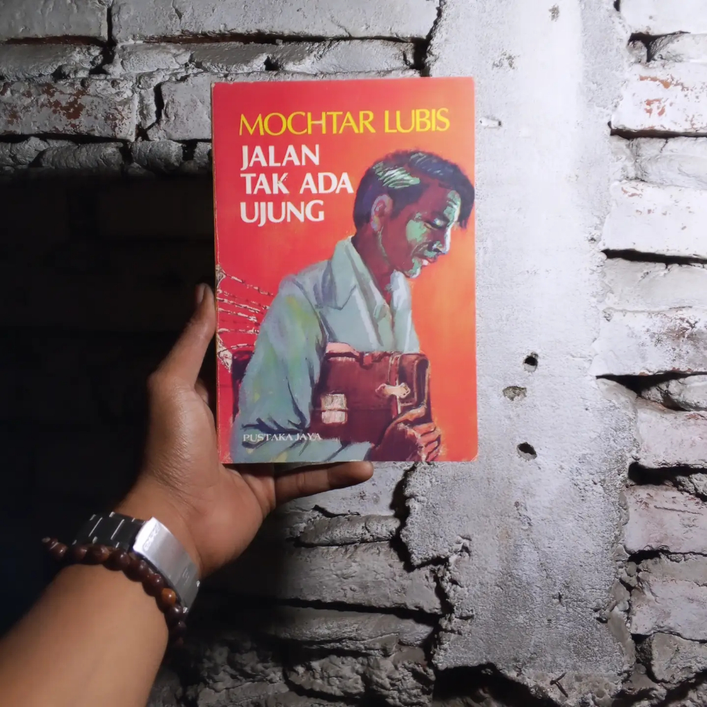 Mochtar Lubis Catatan Subversif | Senja di Jakarta | Tanah Gersang | Bromocorah | Penyamun dalam Rim
