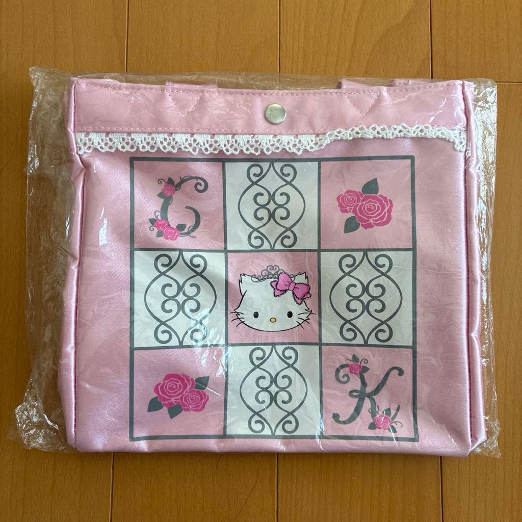 tas charmmy kitty free charmmy tissue case & disney charms