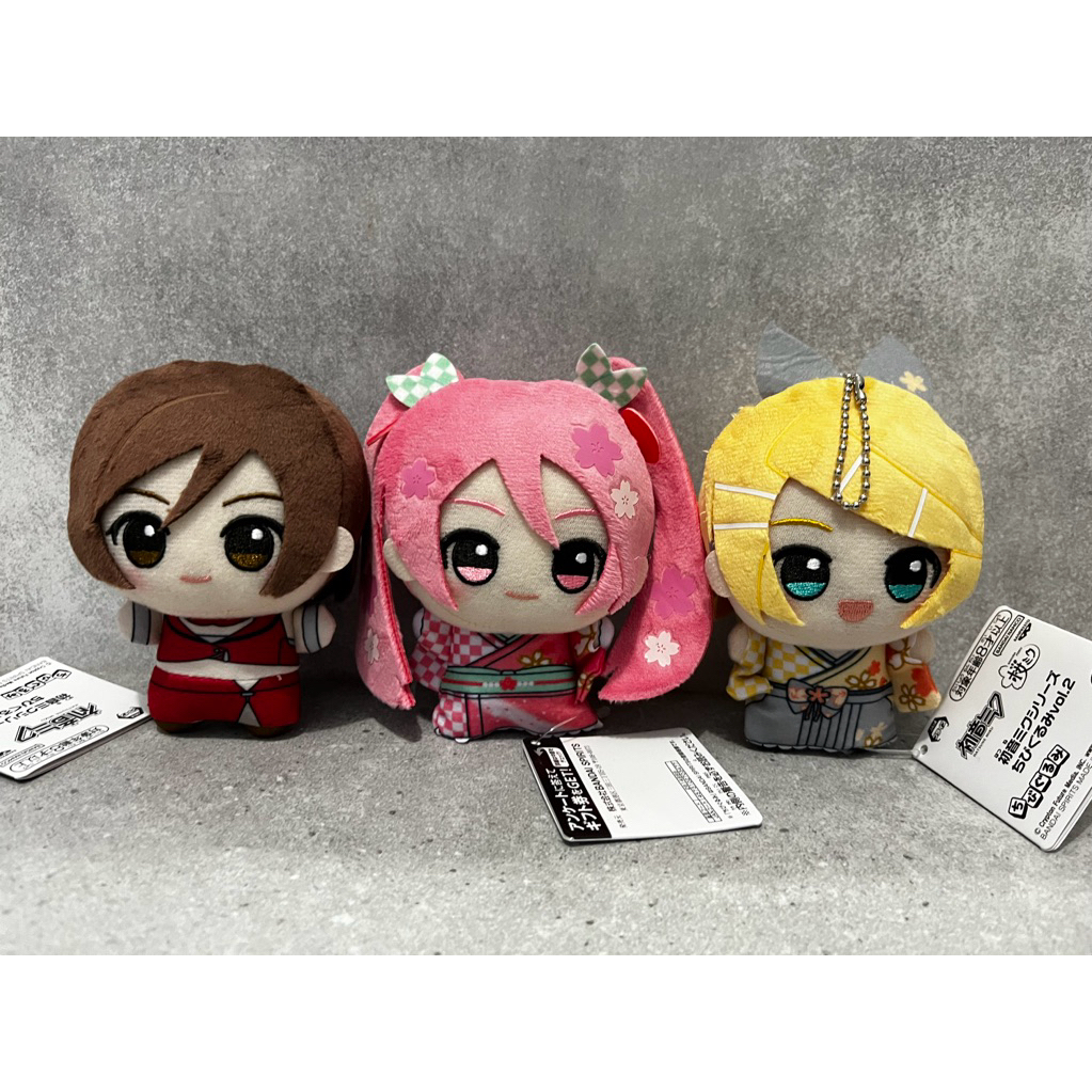 [MIKU] READY STOCK OFFICIAL Boneka Keychain Hatsune Miku Kagamine Rin Megurine Luka Meiko