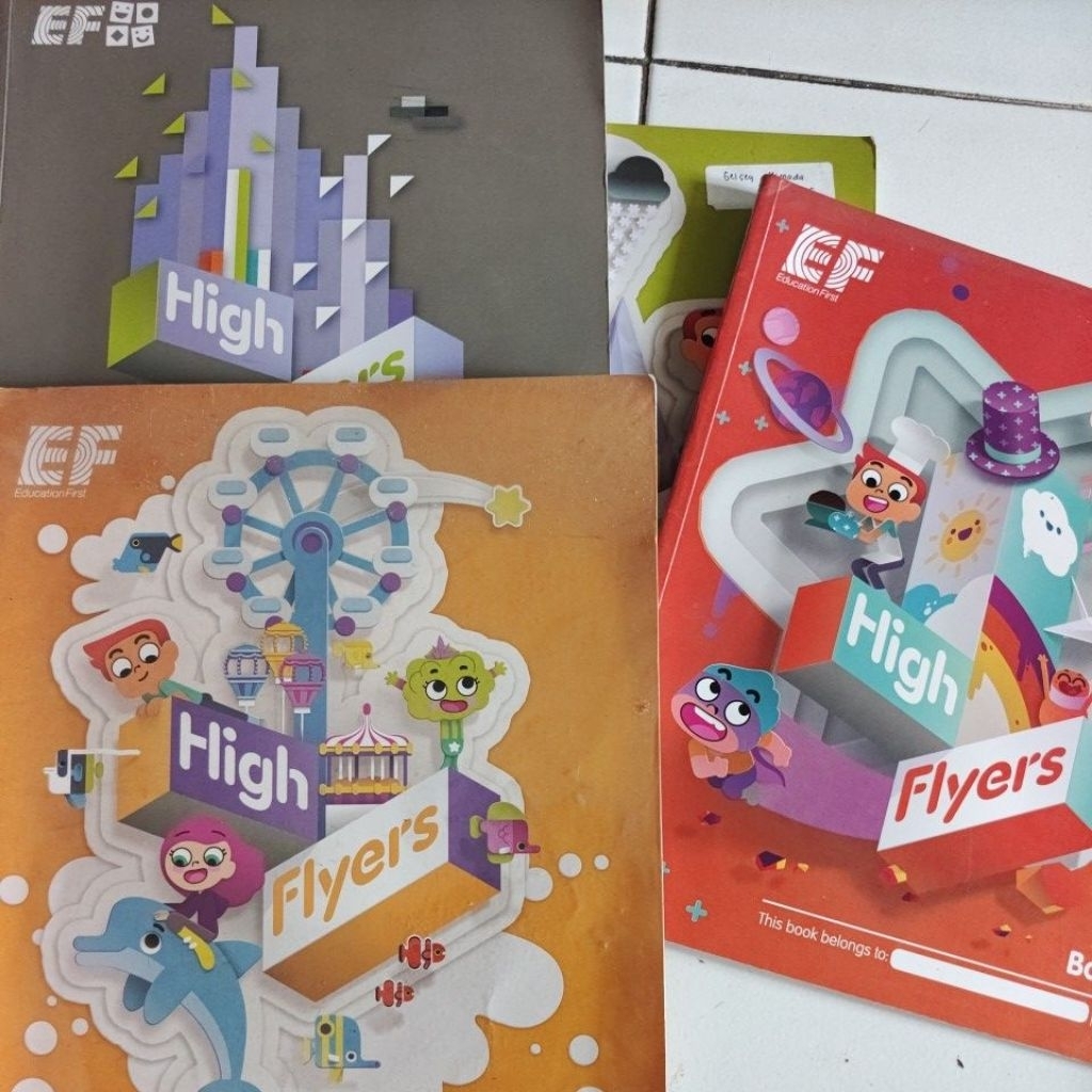 EF High Flyers buku bekas