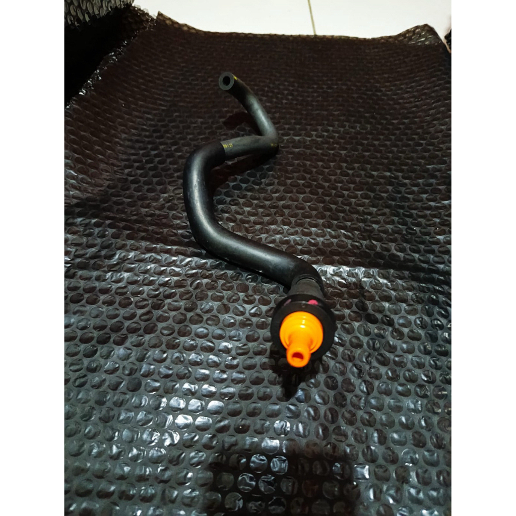 Selang Valve PCV+Valve PCV Original Toyota Avanza Xenia Rush Terios Original