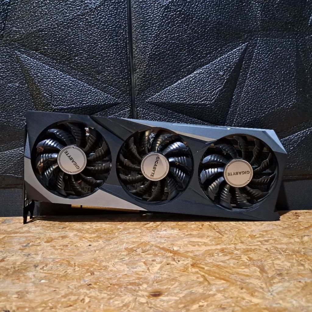 GIGABYTE GEFORCE RTX 3070 GAMING OC 8GB