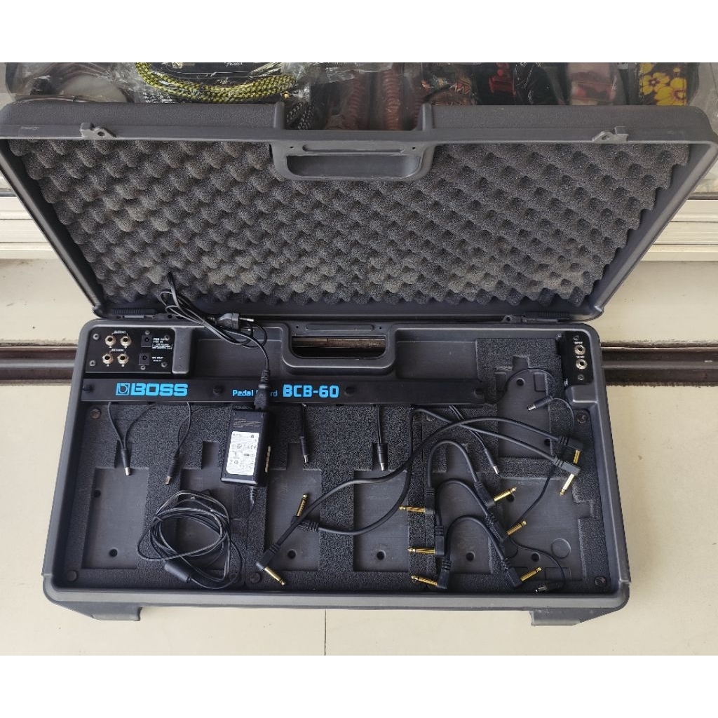 Boss BCB 60 Boss Pedal Board, Efek Gitar, Bass, Dll, Tempat Efek, Case Efek