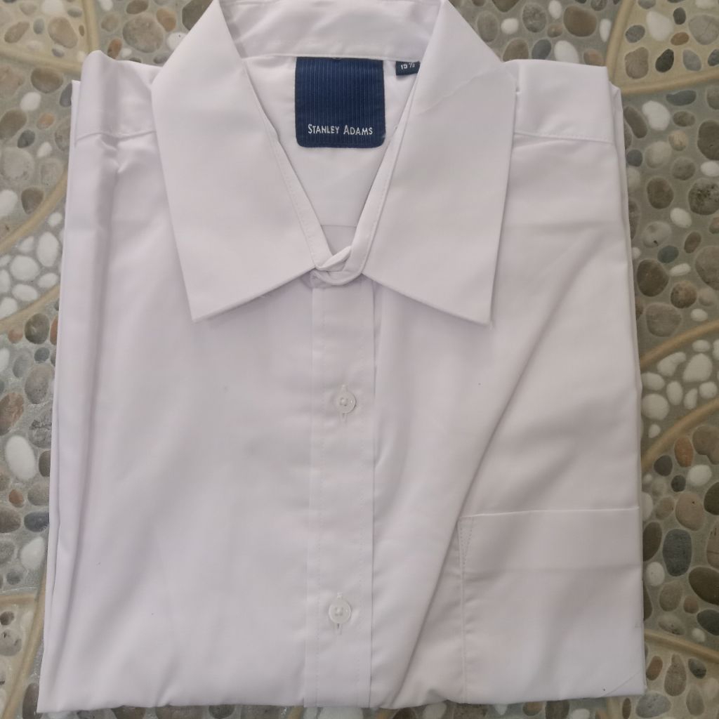 Kemeja Stanley Adams Lengan Pendek Motif Polos