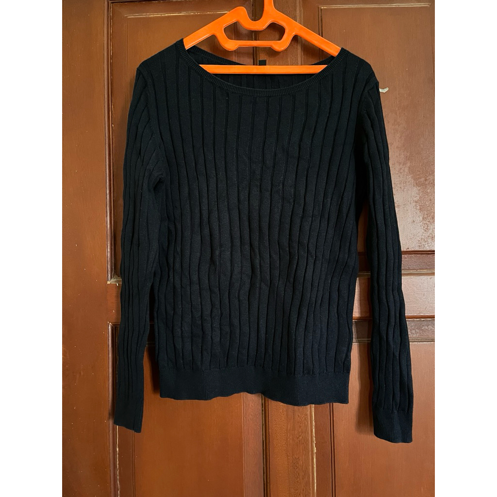 PRELOVED | Cable Knit Navy Uniqlo