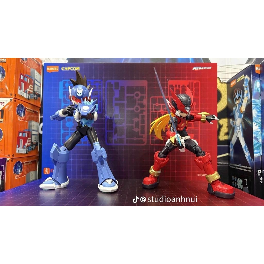 Blokees Mega Man Champion Class: Shooting Star Mega Man & Blokees Mega Man Champion Class Zero Mega 