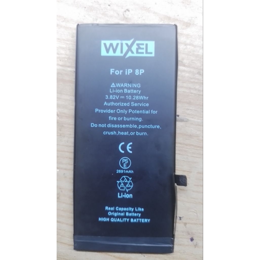 batrai iphone 8plus merk wixel second begaransi