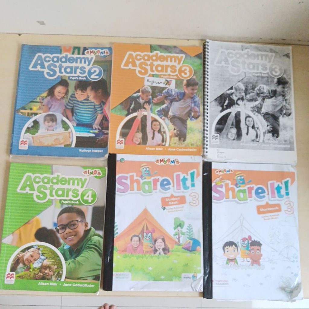 Preloved Academy Stars 1 2 3 4 5 share it buku Inggris SD English