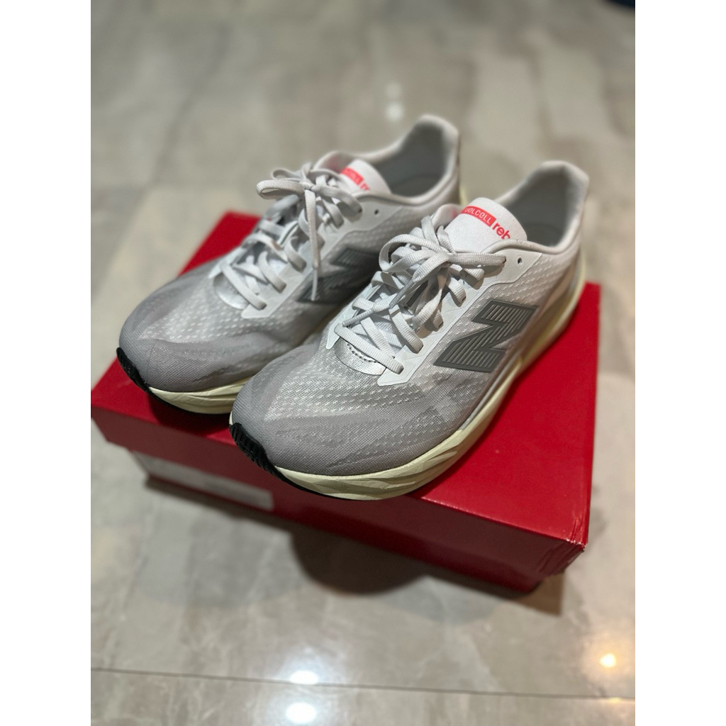New Balance Fuelcell Rebel v5