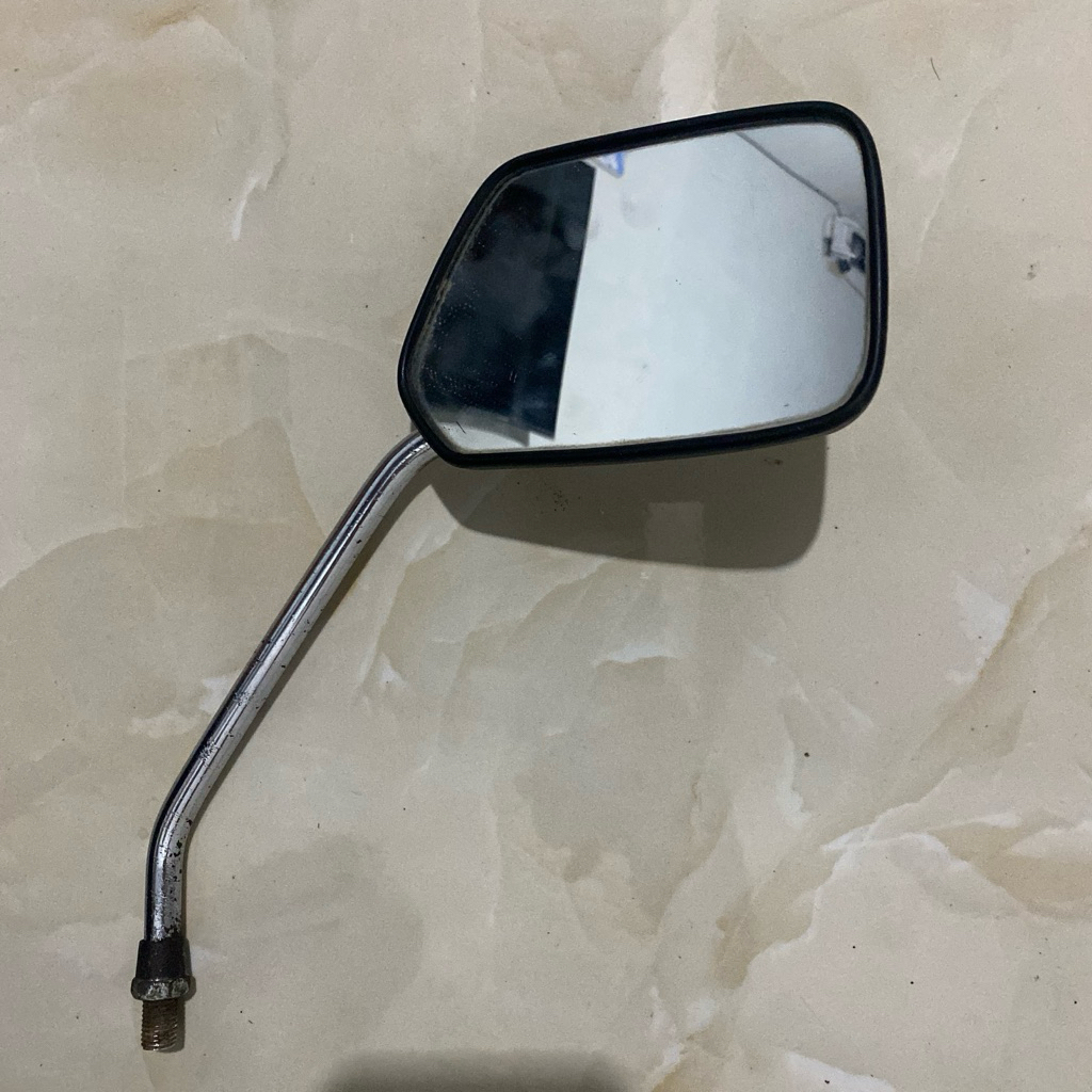 spion win original sebelah kanan