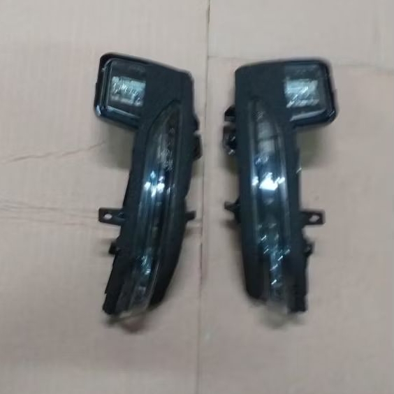 Lampu sein Mitsubishi Xpander