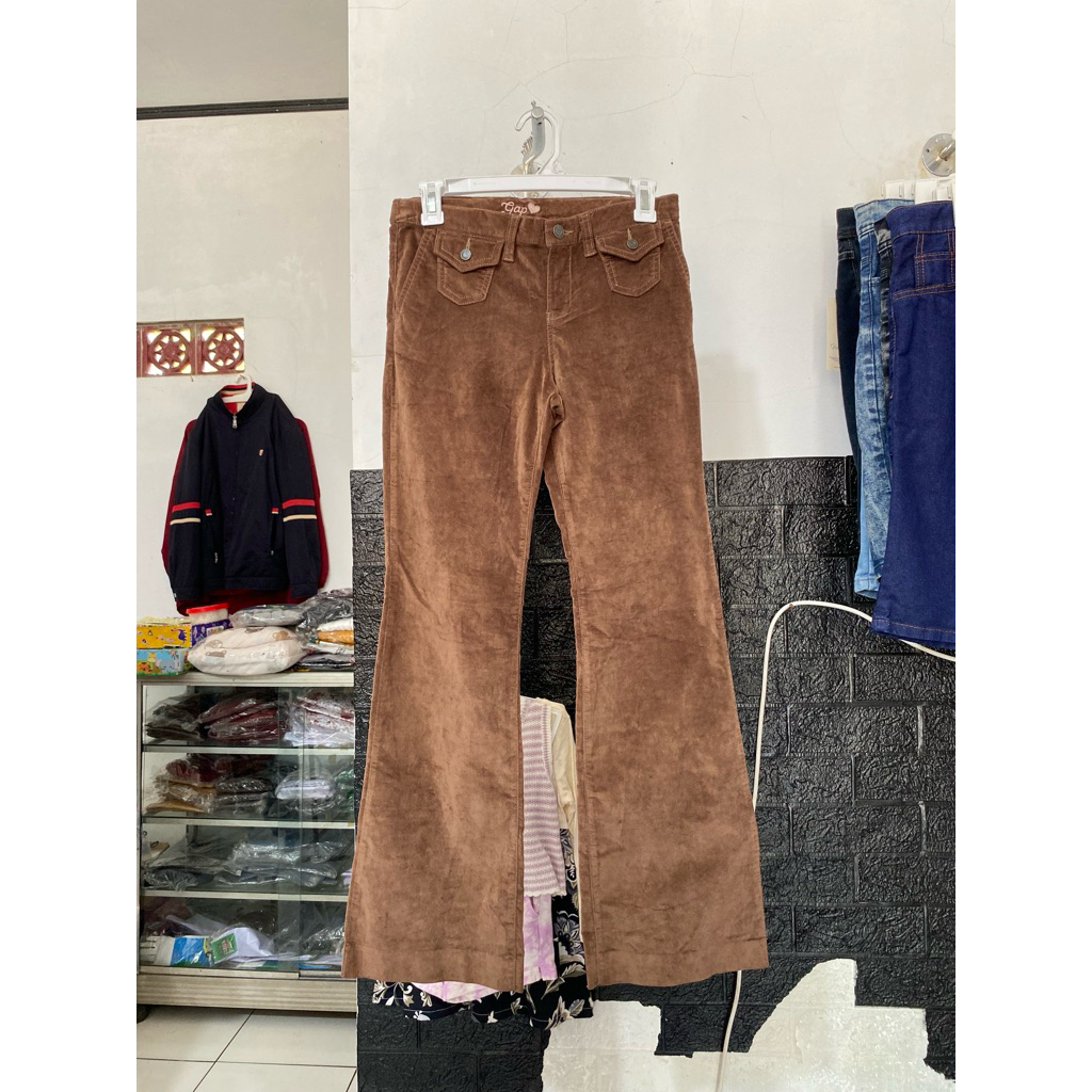CELANA JEANS WANITA GAP