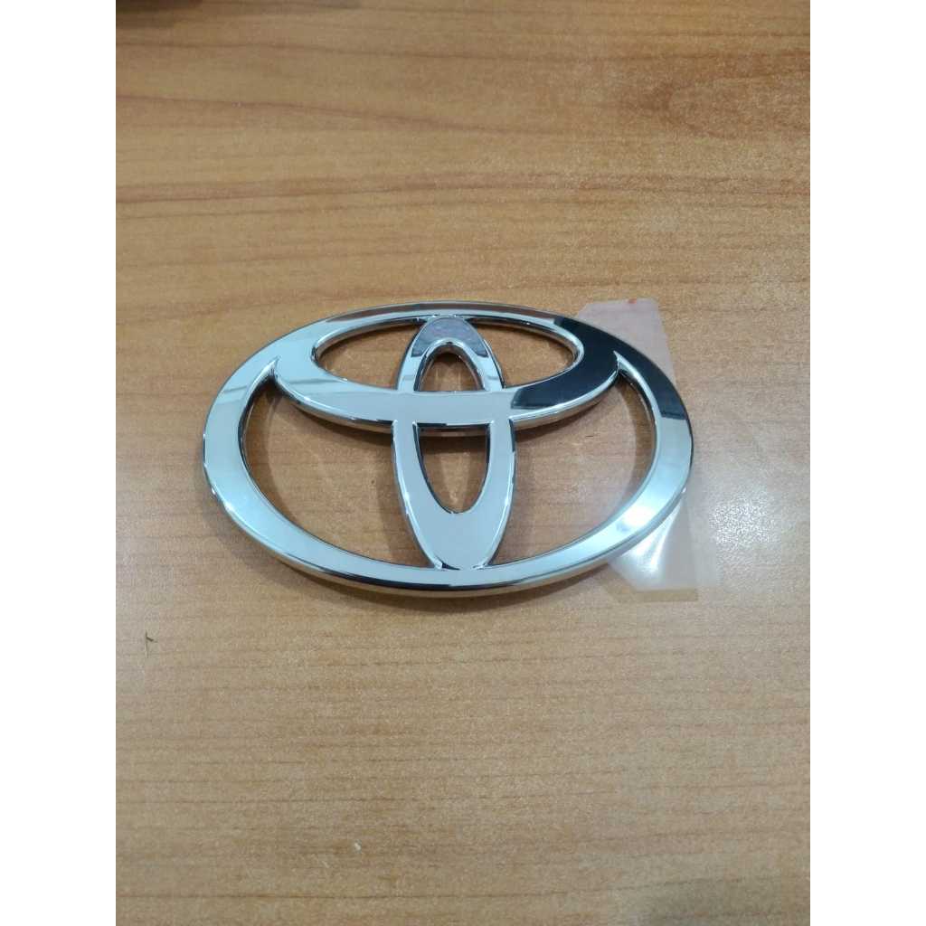 Emblem Bagasi Agya 2023 / 75311-BZ560