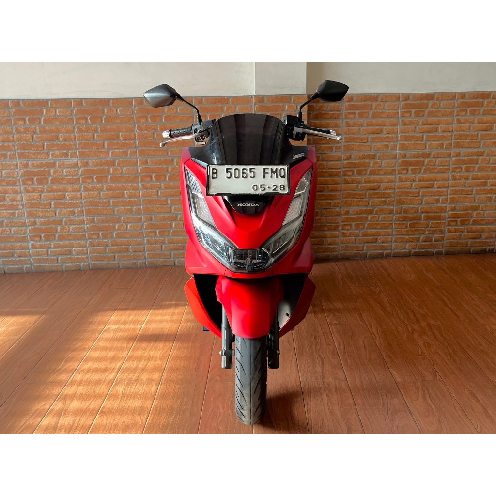 Honda PCX 160 ABS MERAH 2023
