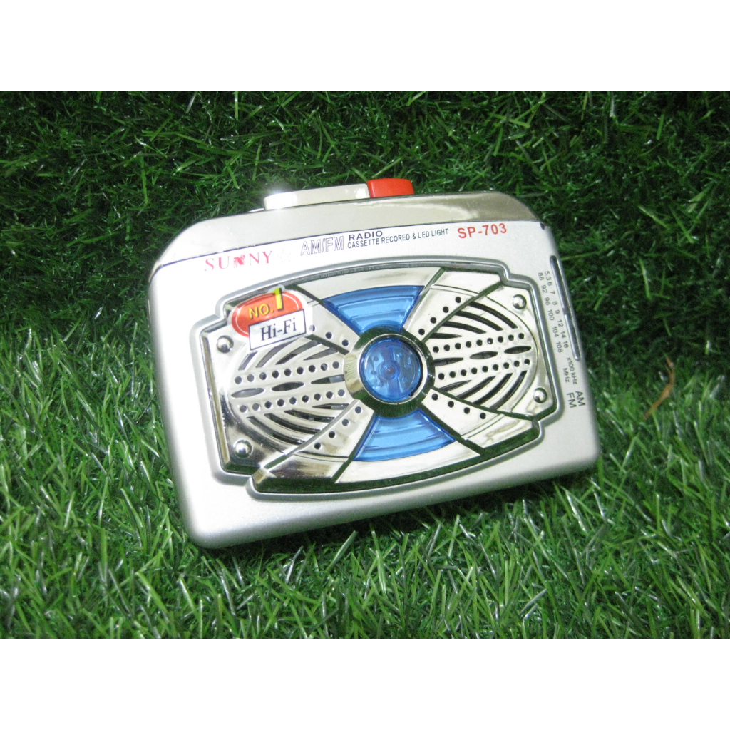 Walkman Sunny SP-703 Pemutar kaset siap pakai